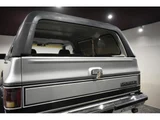 1991 Chevrolet Silverado Sedan for sale, Japanese used car export - photo 11 of 46 | GULJI TRADERS