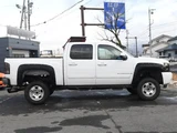 2013 Chevrolet Silverado V8 5.3 Sedan for sale, Japanese used car export - photo 3 of 28 | GULJI TRADERS