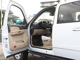2013 Chevrolet Silverado V8 5.3 Sedan for sale, Japanese used car export - photo 15 of 28 | GULJI TRADERS