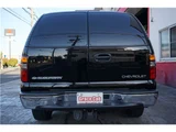 2004 Chevrolet Suburban LT SUV for sale, Japanese used car export - photo 7 of 42 | GULJI TRADERS