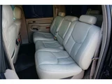 2004 Chevrolet Suburban LT SUV for sale, Japanese used car export - photo 16 of 42 | GULJI TRADERS