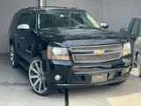 2007 Chevrolet Suburban LTZ SUV for sale, Japanese used car export - photo 5 of 9 | GULJI TRADERS