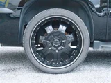 2012 Chevrolet Suburban LT 4WD SUV for sale, Japanese used car export - photo 13 of 24 | GULJI TRADERS