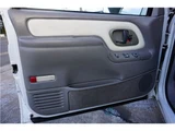 1998 Chevrolet Tahoe Sport SUV for sale, Japanese used car export - photo 28 of 47 | GULJI TRADERS