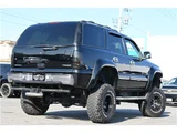 2003 Chevrolet Tahoe LT SUV for sale, Japanese used car export - photo 2 of 37 | GULJI TRADERS