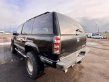 2005 Chevrolet Tahoe 4WD SUV for sale, Japanese used car export - photo 2 of 5 | GULJI TRADERS