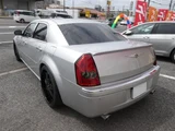 2005 Chrysler 300 H.E.M.I. Silver Sedan for sale, Japanese used car export - photo 4 of 30 | GULJI TRADERS