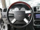 2005 Chrysler 300 H.E.M.I. Silver Sedan for sale, Japanese used car export - photo 15 of 30 | GULJI TRADERS