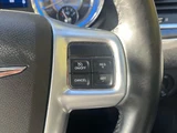 2012 Chrysler 300 300 Limited Pearl Sedan for sale, Japanese used car export - photo 20 of 29 | GULJI TRADERS