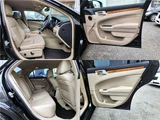 2013 Chrysler 300 300 Limited + 22-inch alloy wheels, adjustable suspension, smoked taillights Black Sedan for sale, Japanese used car export - photo 7 of 80 | GULJI TRADERS