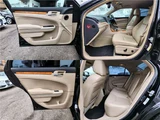 2013 Chrysler 300 300 Limited + 22-inch alloy wheels, adjustable suspension, smoked taillights Black Sedan for sale, Japanese used car export - photo 9 of 80 | GULJI TRADERS