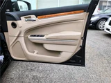 2013 Chrysler 300 300 Limited + 22-inch alloy wheels, adjustable suspension, smoked taillights Black Sedan for sale, Japanese used car export - photo 42 of 80 | GULJI TRADERS