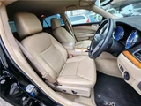 2013 Chrysler 300 300 Limited + 22-inch alloy wheels, adjustable suspension, smoked taillights Black Sedan for sale, Japanese used car export - photo 49 of 80 | GULJI TRADERS