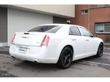 2014 Chrysler 300 300 White Sedan for sale, Japanese used car export - photo 3 of 3 | GULJI TRADERS