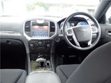2014 Chrysler 300 300 Limited Plus One Owner Genuine Navigation ETC Pearl Sedan for sale, Japanese used car export - photo 3 of 61 | GULJI TRADERS