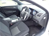 2014 Chrysler 300 300 Limited Plus One Owner Genuine Navigation ETC Pearl Sedan for sale, Japanese used car export - photo 12 of 61 | GULJI TRADERS