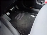 2014 Chrysler 300 300 Limited Plus One Owner Genuine Navigation ETC Pearl Sedan for sale, Japanese used car export - photo 24 of 61 | GULJI TRADERS