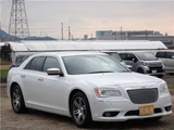 2014 Chrysler 300 300 Limited Plus One Owner Genuine Navigation ETC Pearl Sedan for sale, Japanese used car export - photo 51 of 61 | GULJI TRADERS