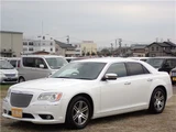 2014 Chrysler 300 300 Limited Plus One Owner Genuine Navigation ETC Pearl Sedan for sale, Japanese used car export - photo 52 of 61 | GULJI TRADERS