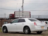 2014 Chrysler 300 300 Limited Plus One Owner Genuine Navigation ETC Pearl Sedan for sale, Japanese used car export - photo 53 of 61 | GULJI TRADERS