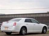 2014 Chrysler 300 300 Limited Plus One Owner Genuine Navigation ETC Pearl Sedan for sale, Japanese used car export - photo 54 of 61 | GULJI TRADERS