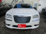 2014 Chrysler 300 300 Limited+ [Navigation System Included, Dealer Vehicle] Pearl Sedan for sale, Japanese used car export - photo 5 of 23 | GULJI TRADERS