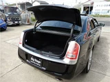 2014 Chrysler 300 300 Luxury User Trade-in Vehicle Black Sedan for sale, Japanese used car export - photo 40 of 65 | GULJI TRADERS