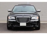 2015 Chrysler 300 300C Luxury+ Black Sedan for sale, Japanese used car export - photo 5 of 59 | GULJI TRADERS