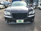 2015 Chrysler 300 300C Luxury Black Sedan for sale, Japanese used car export - photo 14 of 31 | GULJI TRADERS