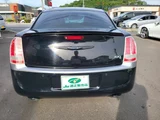 2015 Chrysler 300 300C Luxury Black Sedan for sale, Japanese used car export - photo 18 of 31 | GULJI TRADERS