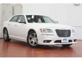 2015 Chrysler 300 Limited Pearl Sedan for sale, Japanese used car export - photo 3 of 50 | GULJI TRADERS