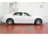 2015 Chrysler 300 Limited Pearl Sedan for sale, Japanese used car export - photo 4 of 50 | GULJI TRADERS