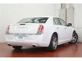 2015 Chrysler 300 Limited Pearl Sedan for sale, Japanese used car export - photo 5 of 50 | GULJI TRADERS