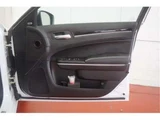 2015 Chrysler 300 Limited Pearl Sedan for sale, Japanese used car export - photo 16 of 50 | GULJI TRADERS
