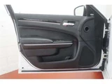 2015 Chrysler 300 Limited Pearl Sedan for sale, Japanese used car export - photo 23 of 50 | GULJI TRADERS