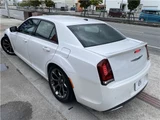 2016 Chrysler 300 300S Pearl Sedan for sale, Japanese used car export - photo 9 of 50 | GULJI TRADERS