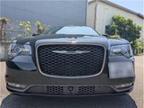 2017 Chrysler 300 300S Alloy Edition Black Sedan for sale, Japanese used car export - photo 3 of 55 | GULJI TRADERS