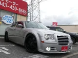 2005 Chrysler 300C 5.7HEMI Sedan for sale, Japanese used car export - photo 4 of 9 | GULJI TRADERS