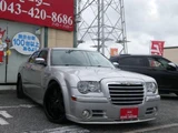 2005 Chrysler 300C 5.7HEMI Sedan for sale, Japanese used car export - photo 7 of 9 | GULJI TRADERS