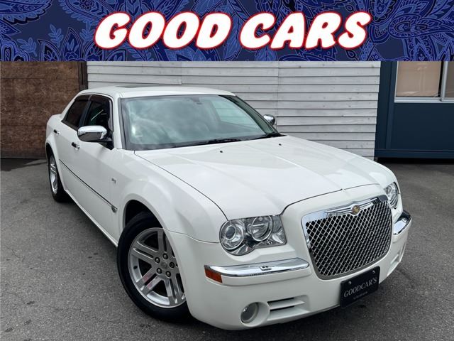 2006 Chrysler 300C 5.7 HEMI Sedan for sale, Japanese used car export - photo 1 of 69 | GULJI TRADERS