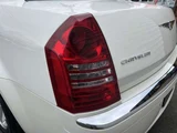 2006 Chrysler 300C 5.7 HEMI Sedan for sale, Japanese used car export - photo 17 of 69 | GULJI TRADERS