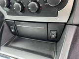 2006 Chrysler 300C 5.7 HEMI Sedan for sale, Japanese used car export - photo 25 of 69 | GULJI TRADERS
