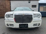 2006 Chrysler 300C 5.7 HEMI Sedan for sale, Japanese used car export - photo 62 of 69 | GULJI TRADERS