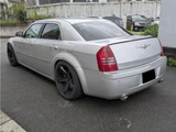 2007 Chrysler 300C 5.7 HEMI Sedan for sale, Japanese used car export - photo 3 of 13 | GULJI TRADERS
