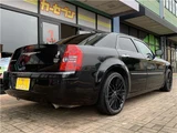 2011 Chrysler 300C 3.5 Sedan for sale, Japanese used car export - photo 5 of 52 | GULJI TRADERS