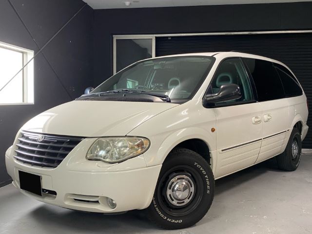 2007 Chrysler Grand Voyager Sedan for sale, Japanese used car export - photo 1 of 27 | GULJI TRADERS