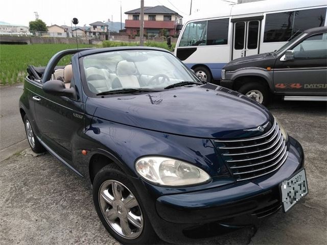 2006 Chrysler PT Cruiser Cabrio LTD - photo 1 2006 Chrysler PT Cruiser Cabrio LTD Sedan for sale, Japanese used car export - photo 1 of 16 | GULJI TRADERS
