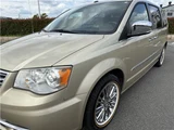 2011 Chrysler Town & Country LTD Sedan for sale, Japanese used car export - photo 19 of 62 | GULJI TRADERS