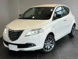 2012 Chrysler Ypsilon Sedan for sale, Japanese used car export - photo 1 of 10 | GULJI TRADERS