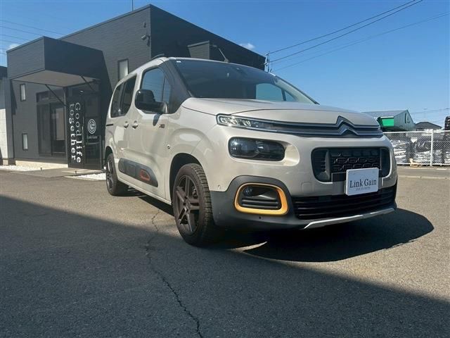 2021 Citroen Berlingo - photo 1 2021 Citroen Berlingo Van for sale, Japanese used car export - photo 1 of 23 | GULJI TRADERS